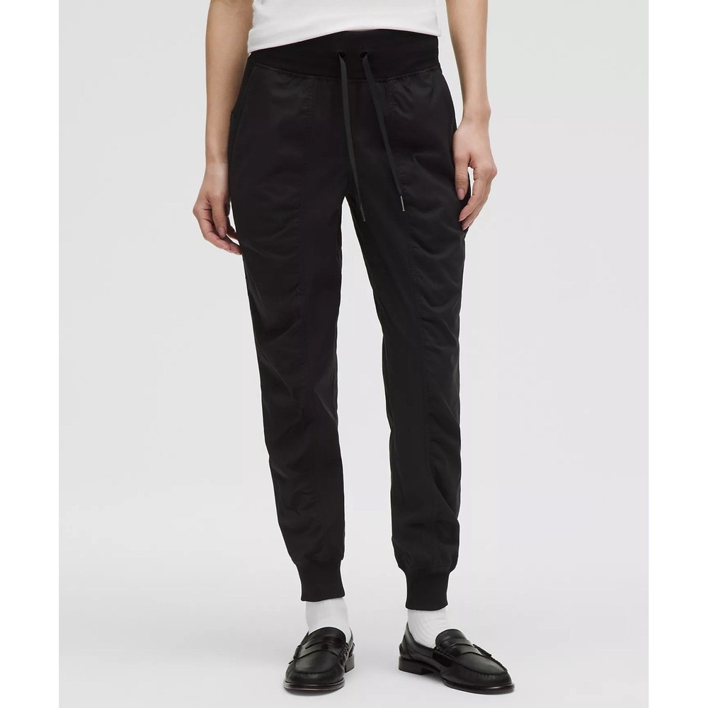Lululemon Dance Studio Mid Rise Jogger Full Length Black Commuter Travel Women 4 - Picture 1 of 7